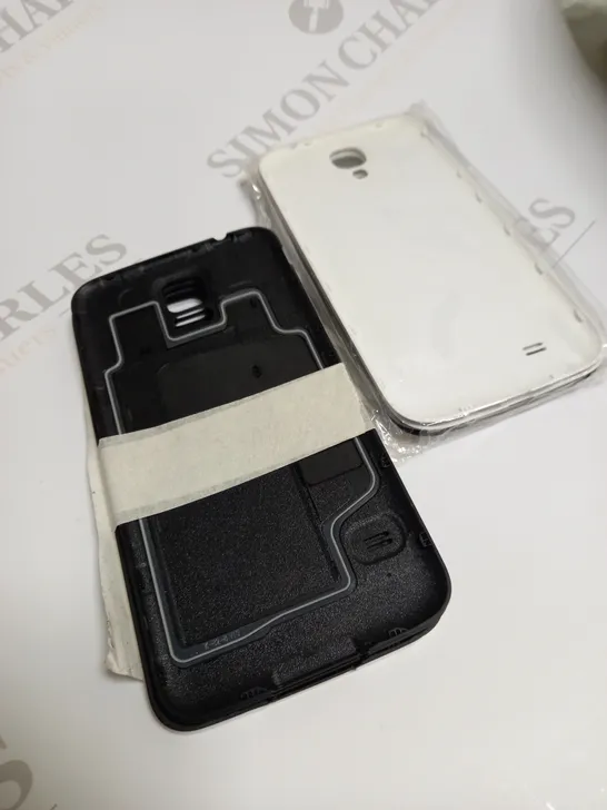 SAMSUNG S4 BACK COVERS WHITE/BLACK APPROX. 10 