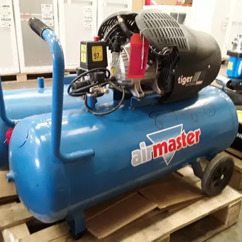 AIRMASTER AIR COMPRESSOR - TIG16/1050