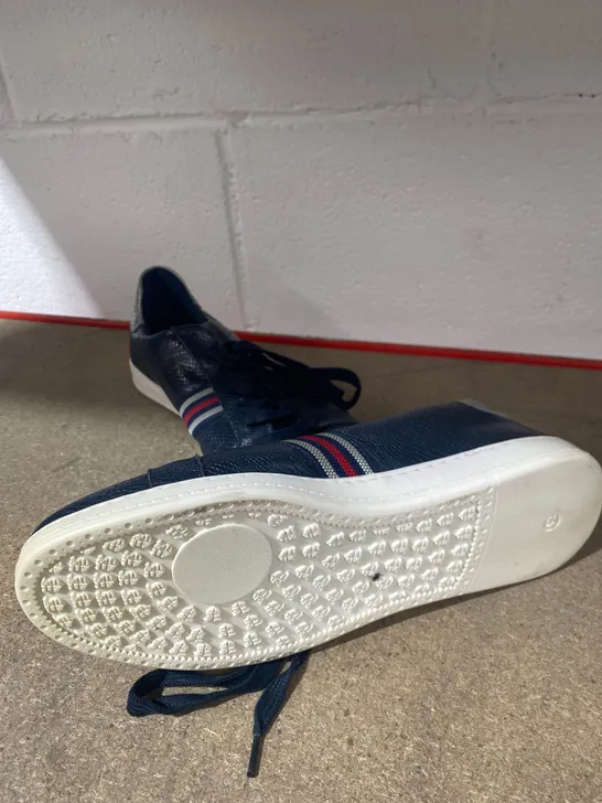 PAIR OF DUNE LONDON NAVY TRAINERS SIZE 42