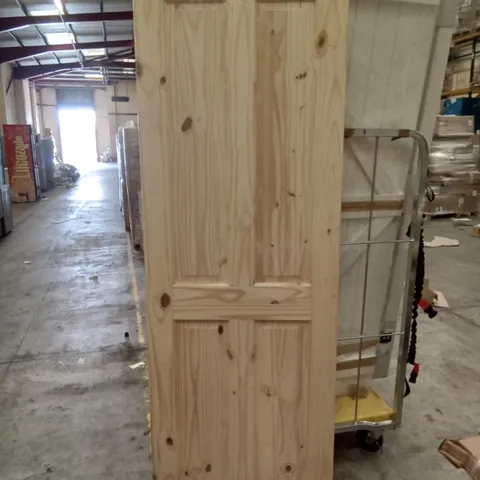 PACKAGED 1985 X 685MM KNOTTY PINE  PANNEL INTERNAL DOOR 