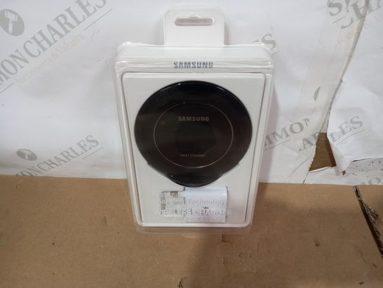 SAMSUNG FAST CHARGE WIRELESS CHARGER