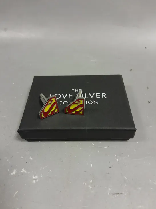 THE LOVE SILVER COLLECTION SUPERMAN CUFFLINKS 