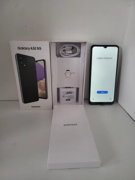 BOXED SAMSUNG GALAXY A32 5G 64GB ANDROID SMART PHONE - AWESOME BLACK