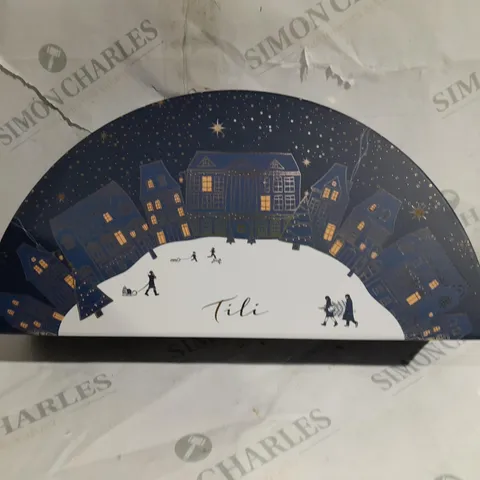 TILI FESTIVE SCENE SEMI-CIRCLE STORAGE BOX IN NAVY