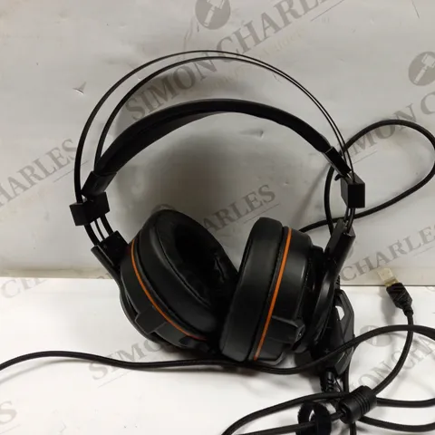 BLACKWEB VIRTUAL 7.1 GAMING HEADSET