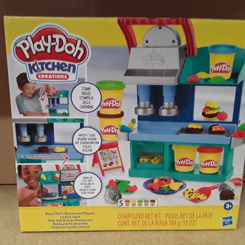 BOX CONTAINING 6 BRAND NEW PLAY-DOH KITCHEN CREATIONS SET