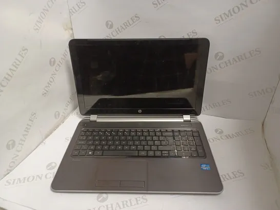 HP LAPTOP MODEL : 15-n032sa WINDOWS 8