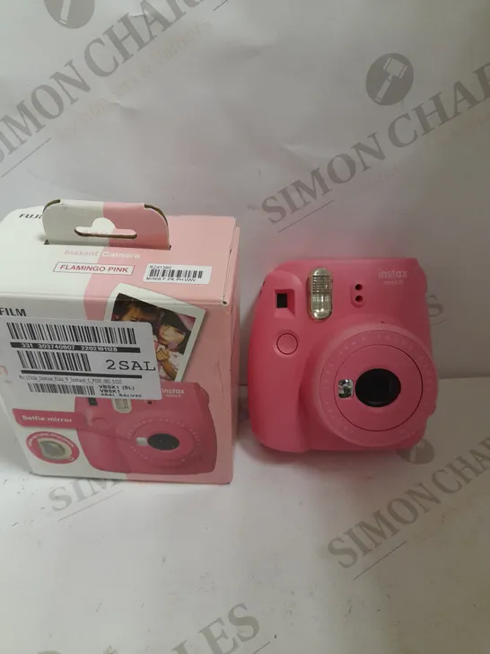 FUJIFILM MINI 9 INSTANT CAMERA  RRP £69.99