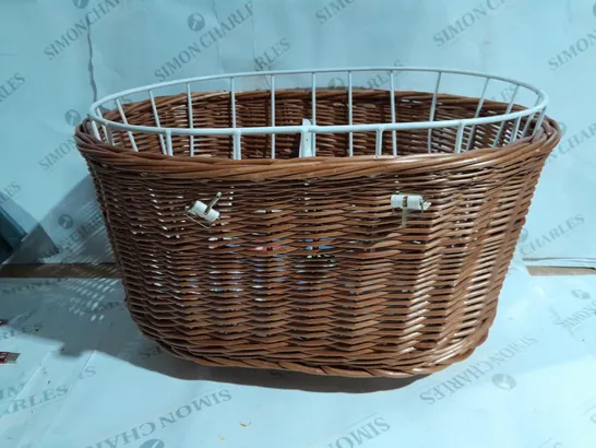 WICKER BICYCLE BASKET 