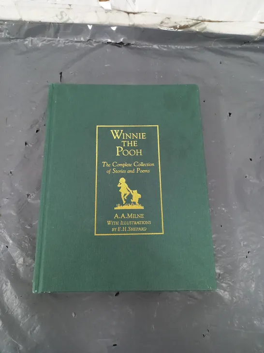 WINNIE THE POOH THE COMPLETE COLLECTION OF STORIES AND POEMS A.A MILNES 