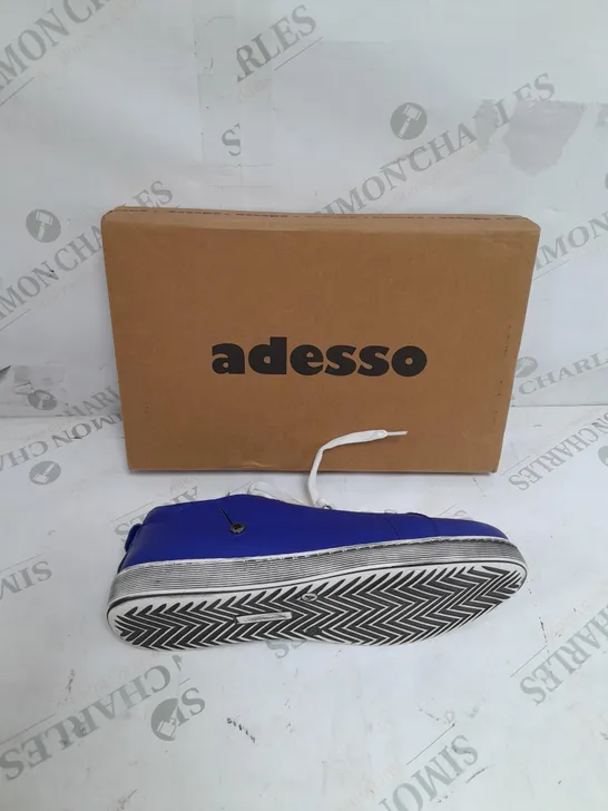 BOXED ADESSO ELECTRIC BLUE LACED TRAINER SIZE 7 