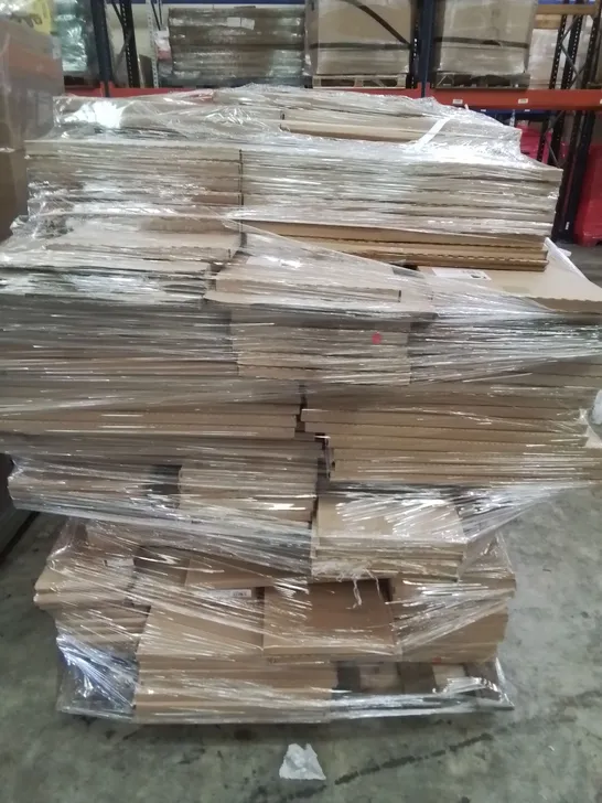 PALLET CONTAINING A LARGE QUANTITY OF ASSORTED BOXED AS NEW BATHROOM FITTING ITEMS 