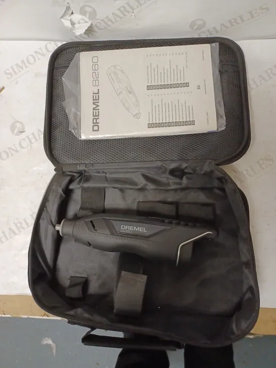 DREMEL 8260 CORDLESS ROTARY TOOL CASE AND CHARGER 