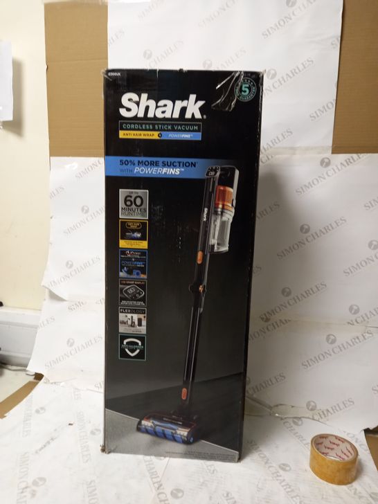 SHARK CORDLESS STICK VACUUM CLEANER