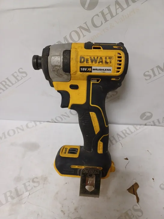 DEWALT DCF887N 18V XR 3 SPEED LI-ION BRUSHLESS IMPACT DRIVER 