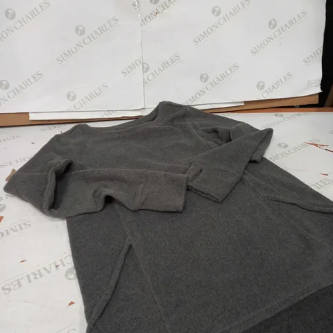 CUDDL DUDS GREY JUMPER SIZE UNSPECIFIED 