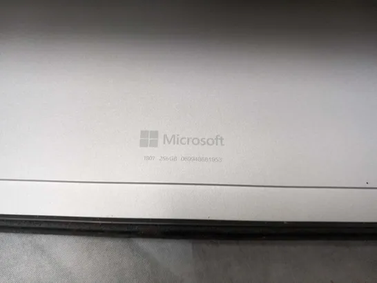 MICROSOFT SURFACE PRO 256GB