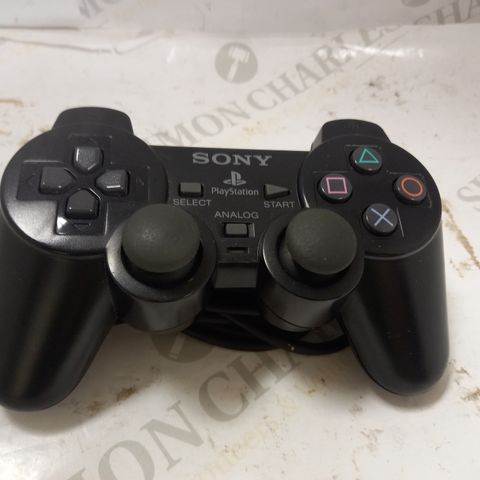 SONY PLAYSTATION WIRED CONTROLLER IN BLACK