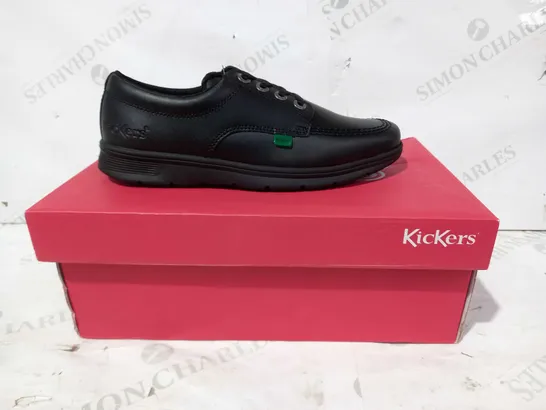 BOXED PAIR OF KICKERS LACE UP SHOES IN BLACK UK SIZE 4