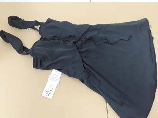 OH POLLY BLACK DRESS - UK 4