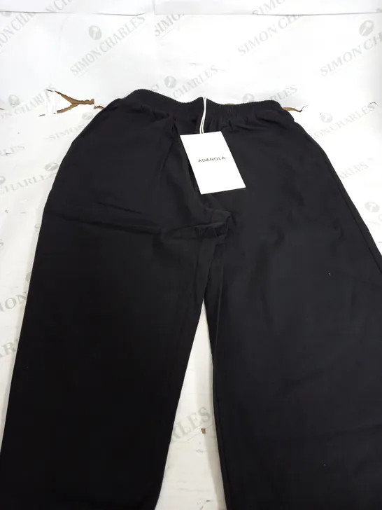 ADANOLA COTTON PULL ON PANTS IN BLACK - SMALL