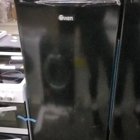 SWAN SR15670B TALL UPRIGHT FREEZER BLACK 