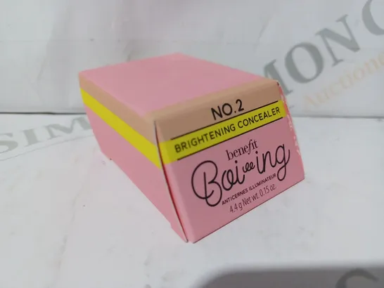 BOXED BENEFIT BOI-ING NO.2 BRIGHTENING CONCEALER (0.15OZ)