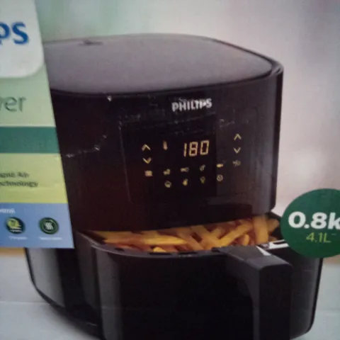 BOXED PHILLIPS ESSENTIAL AIR FRYER 