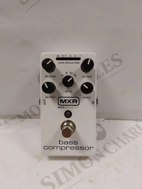 MXR BASS COMPRESSOR GUUITA EFFECTS PEDAL 