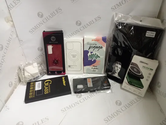 LOT OF APPROXIMATELY 15 PHONE ACCESSORIES AND ELECTRICALS TO INCLUDE TEMPERED GLASS SCREEN PROTECTORS, POWER BANKS, TABLET CASES, ETC