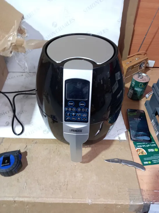 PRINCESS AIR FRYER