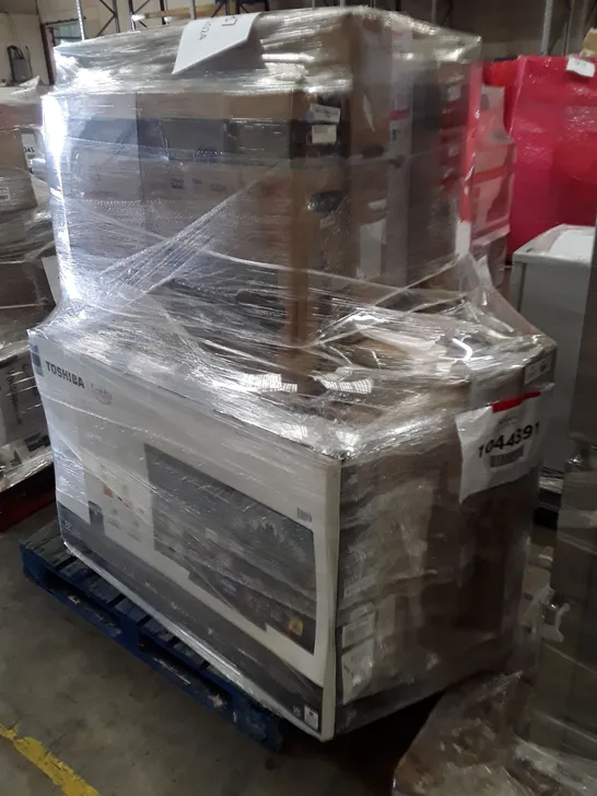 PALLET OF APPROXIMATELY 11 ASSORTED UNPROCESSED RAW RETURN TV'S TO INCLUDE;