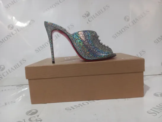 BOXED PAIR OF CHRISTIAN LOUBOUTIN HIGH HEEL MULES IN METALLIC SILVER W. PRISMATIC EFFECT EU SIZE 35.5