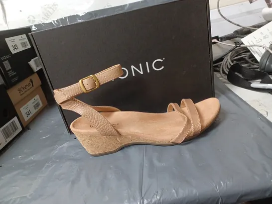 BOXED PAIR OF WEDGE HEELED SANDALS IN TAN COLOUR SIZE UNSPECIFIED 