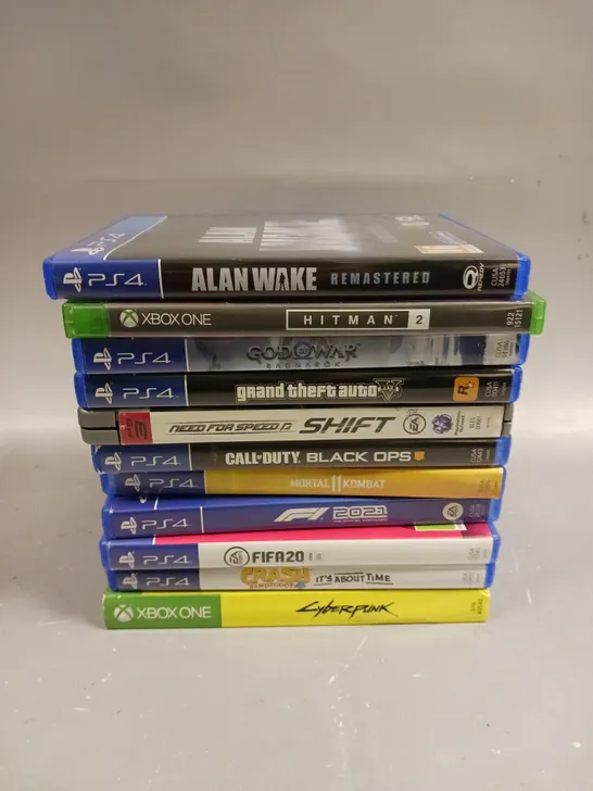 11 X ASSORTED VIDEOS GAMES TO INCLUDE ALAN WAKE, GOD OF WAR, MORTAL KOMBAT 11 ETC 