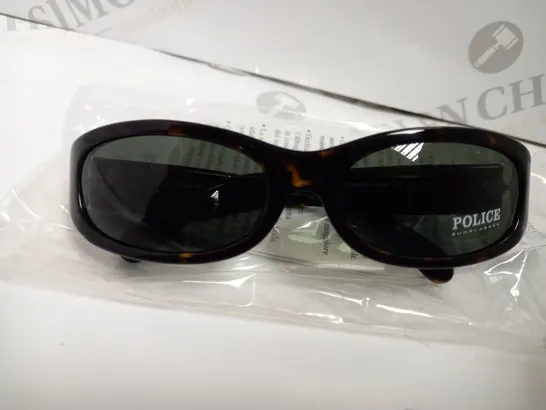 APPROXIMATELY 18 DIERRE POLICE SUNGLASSES