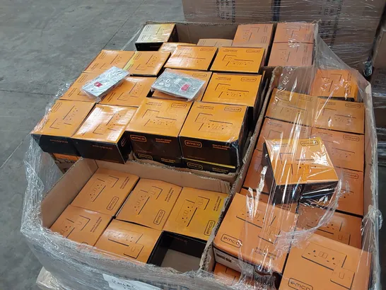 PALLET OF APPROXIMATELY  ASSORTED ELECTRICAL ITEMS/COMPONENTS TO INCLUDE: SWITCHES