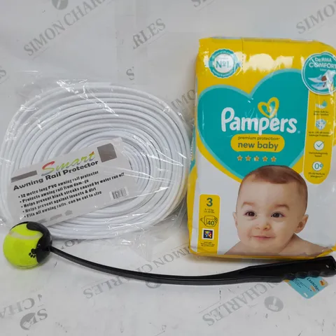 APPROXIMATELY 20 ASSORTED HOUSEHOLD ITEMS TO INCLUDE NAPPIES, DOG TOY, AWNING RAIL PROTECTOR, ETC