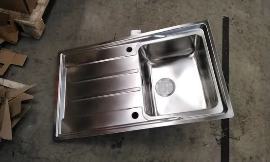 METAL KITCHEN SINK WITH DRYING RACK