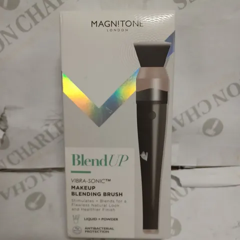 MAGNITONE BLENDUP VIBRA-SONIC MAKEUP BLENDING BRUSH 