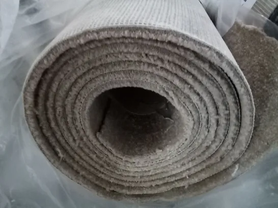 ROLL OF QUALITY MERLIN ABALONE CARPET APPROXIMATELY 4M × 4.5M