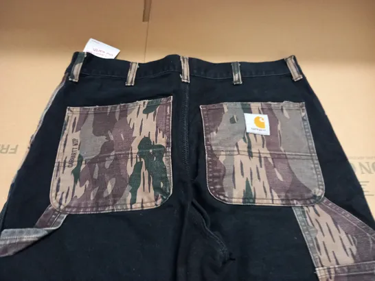 CARHARTT CAMO & BLACK JEANS - 30" X 32"