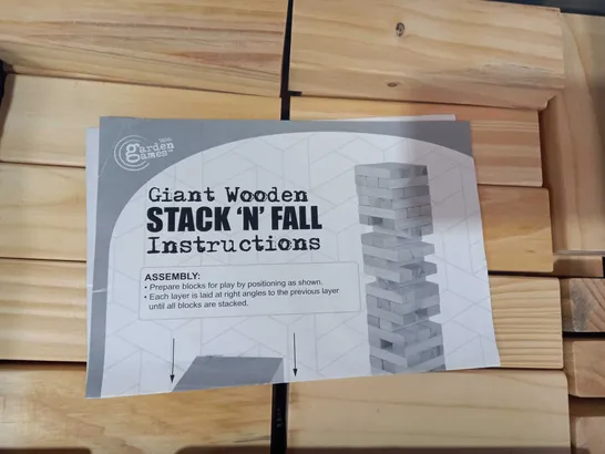 GARDEN GAMES GIANT WOODEN STACK N' FALL GAME