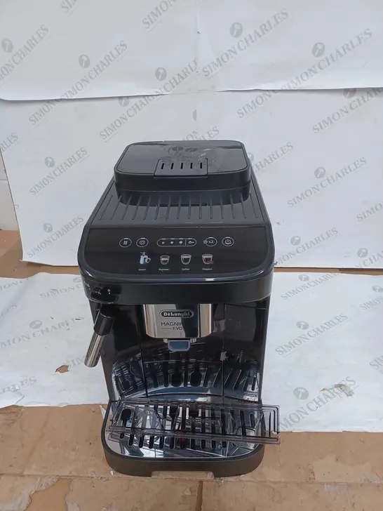 DELONGHI MAGNIFICA EVO COFFEE MACHINE 