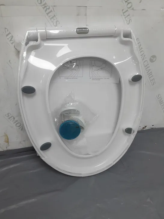 BOXED AND SEALED TOILET SEAT 