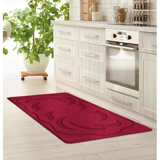 ARANYA DOORMAT - RED (1 ITEM)