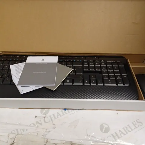 MICROSOFT WIRELESS 2000 DESKTOP - KEYBOARD AND MOUSE COMBO