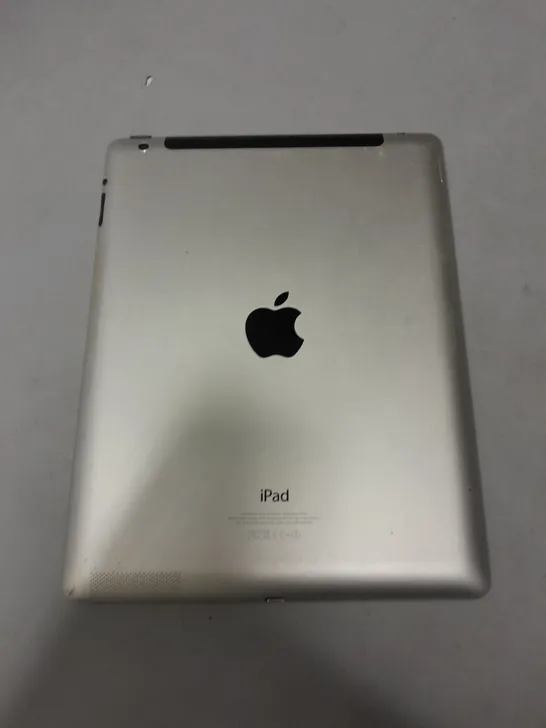 UNBOXED APPLE IPAD - A1460 IMEI: 99 000132 570014 4 MEID : 99000132570017