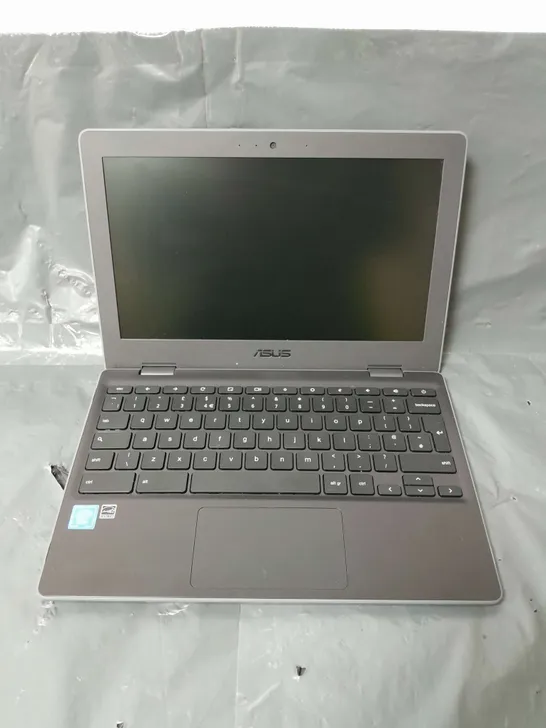 ASUS CHROMEBOOK C204M 