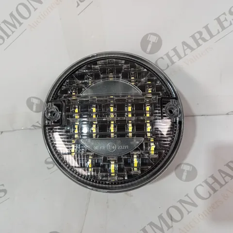 BOX OF 12 BRAND NEW VENTA 140MM LED REVERSE LAMP 12/24V - RL140W